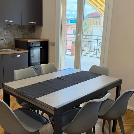 Daire Attico Matteotti Luxury Terrace Sanremo